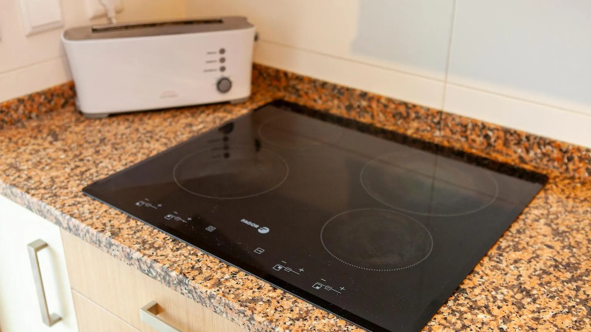 A05 - Luxury 1 Bed Fully Equipped With Pool Apartment Lagos Portugal