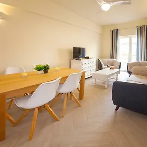 Appartamento Di 100 M² Con 3, Lagos