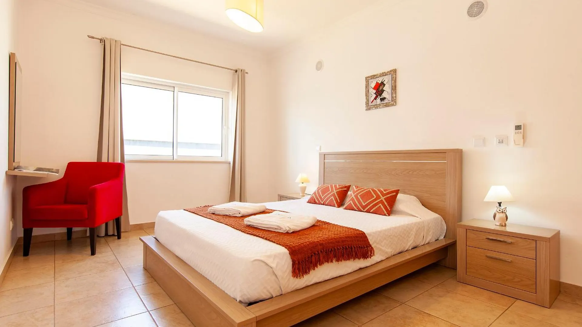 A05 - Luxury 1 Bed Fully Equipped With Pool Apartment Lagos