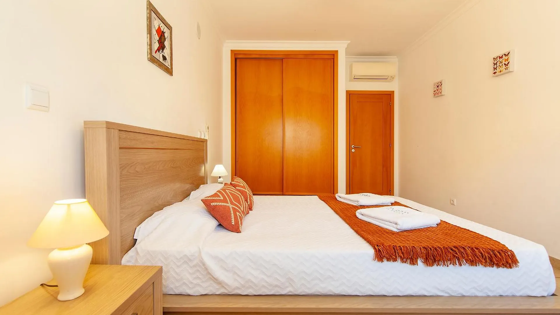 A05 - Luxury 1 Bed Fully Equipped With Pool Apartment Lagos